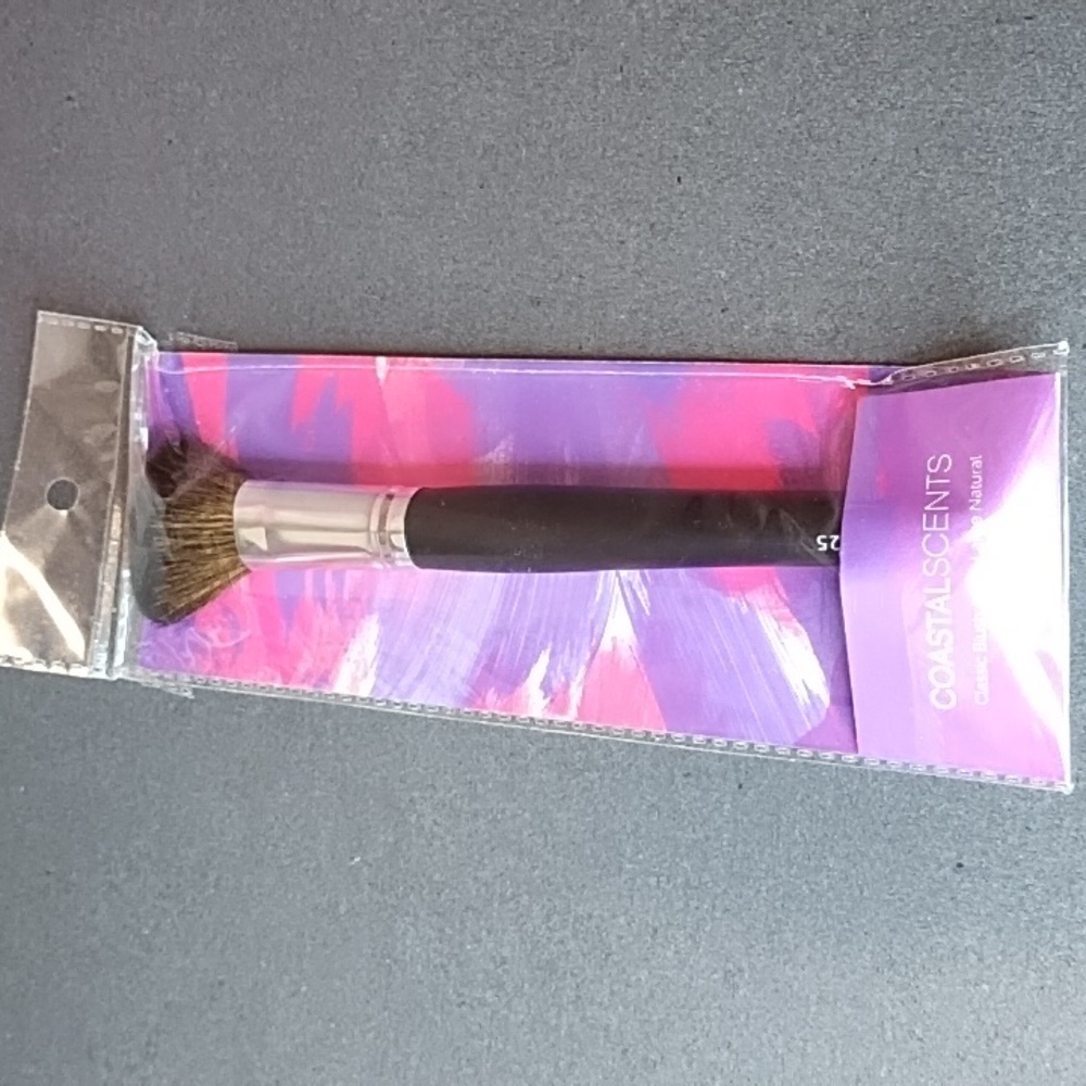 Make-up BRUSH